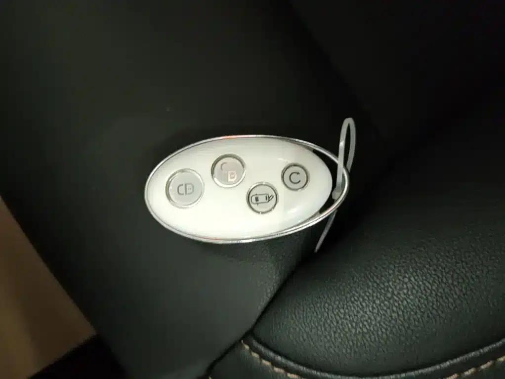 2017 Yuan 1.5L Automatic Cool Connected Edition — миниатюра 9