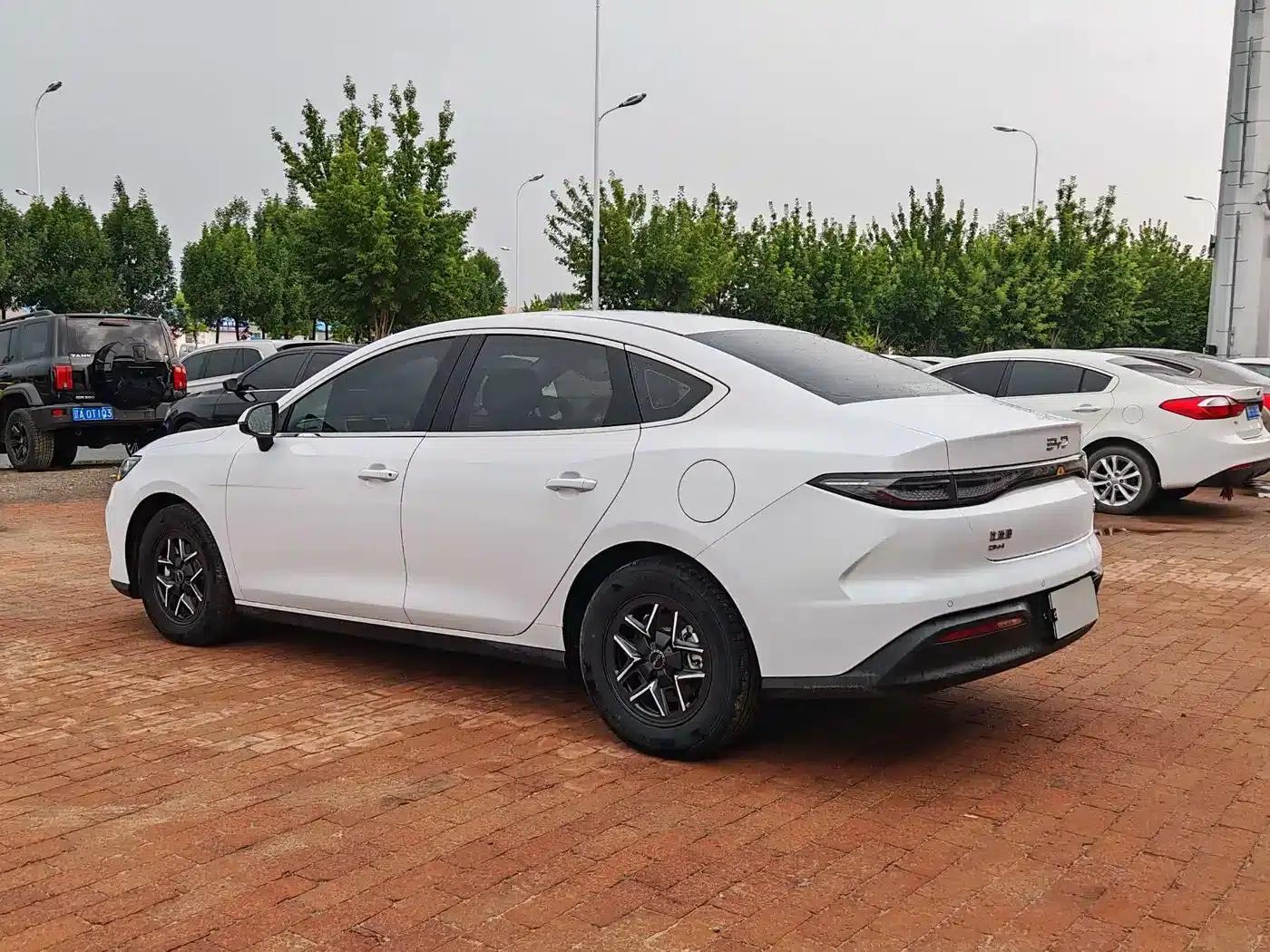 Seal 05 DM-i 2025 DM-i Intelligent Driving Edition 55KM Luxury Model — миниатюра 7
