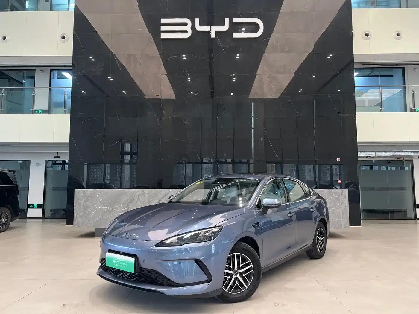 Seal 05 DM-i 2025 DM-i Intelligent Driving Edition 120KM Flagship Model — миниатюра 1