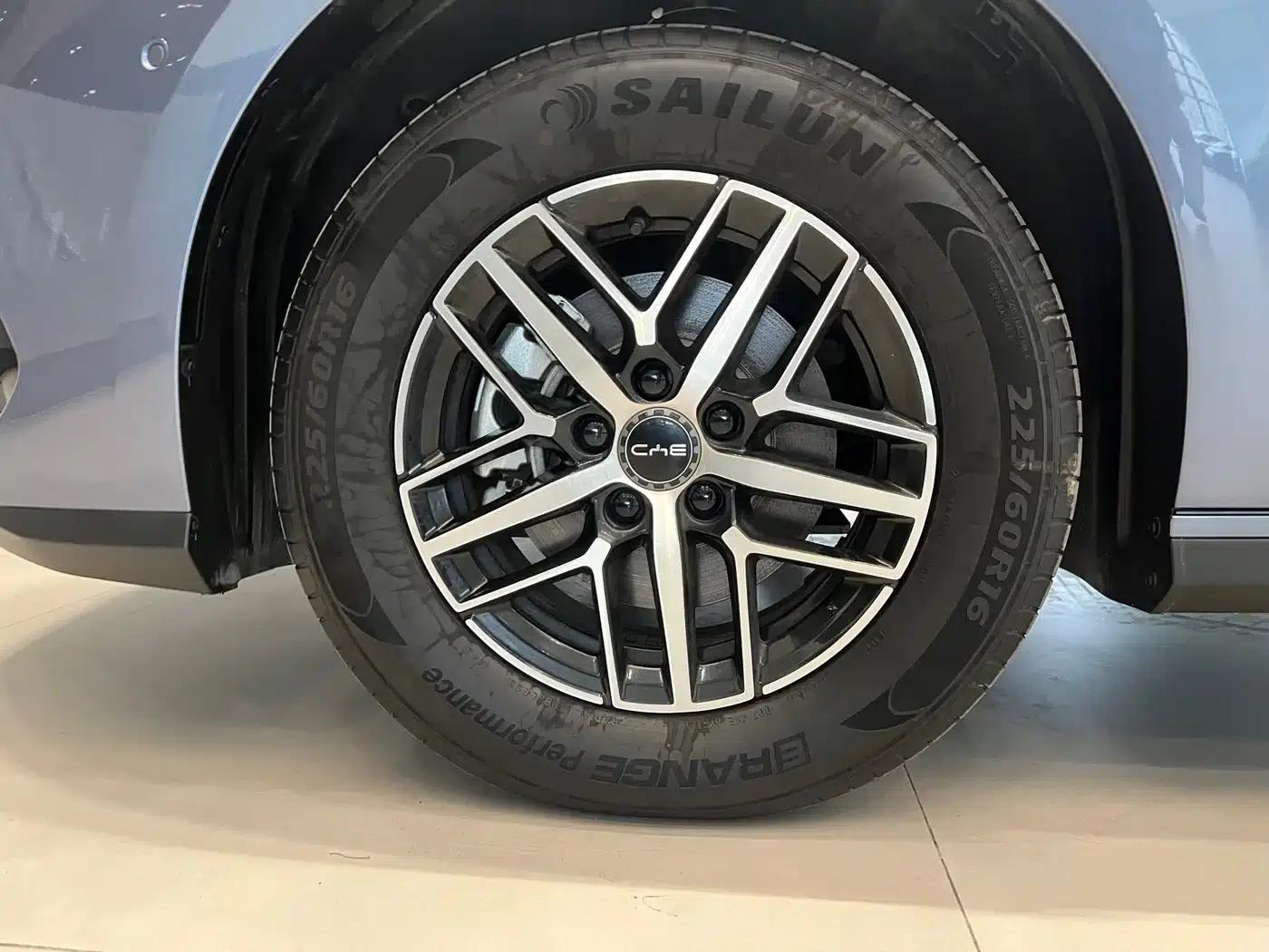 Seal 05 DM-i 2025 DM-i Intelligent Driving Edition 120KM Flagship Model — миниатюра 15
