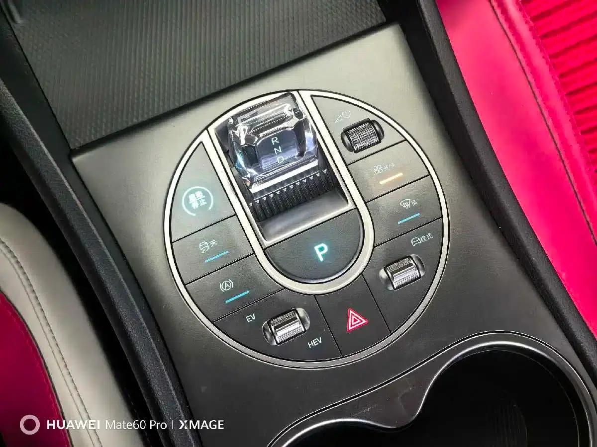 Seal 05 DM-i 2025 DM-i Intelligent Driving Edition 55KM Luxury Model — миниатюра 17
