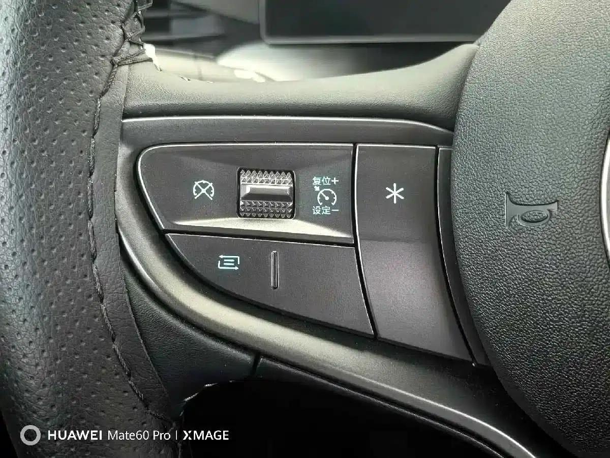 Seal 05 DM-i 2025 DM-i Intelligent Driving Edition 55KM Luxury Model — миниатюра 19