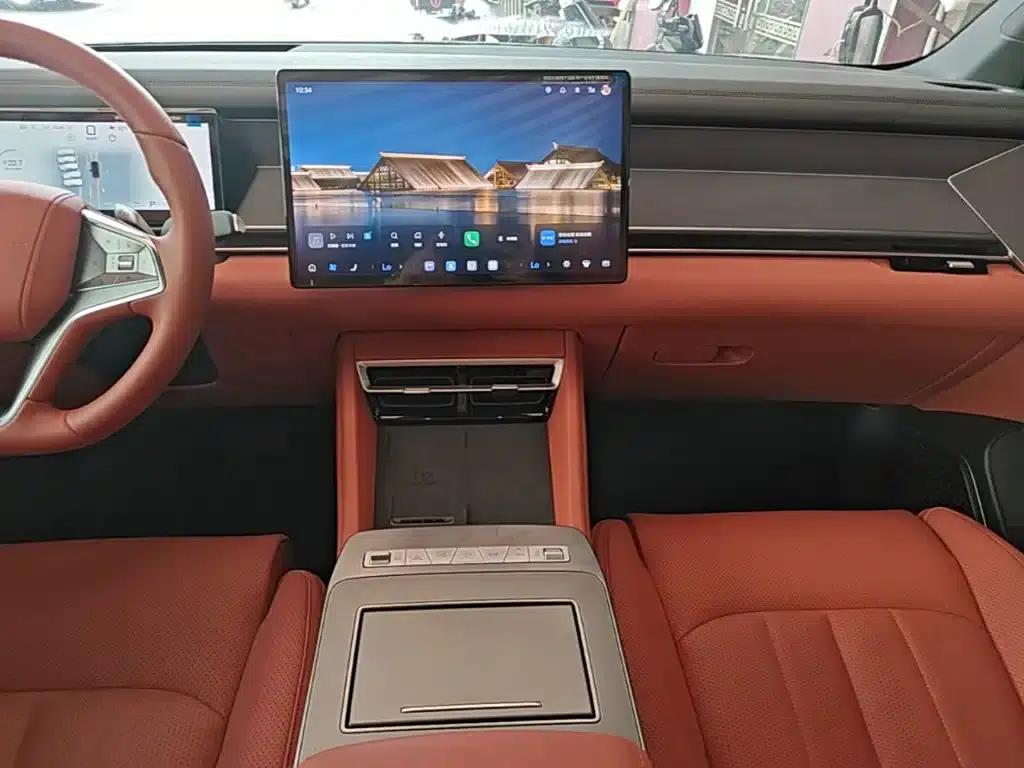 Tang L 2025 EV 600KM Four-Wheel Drive LiDAR Flagship Edition — миниатюра 13