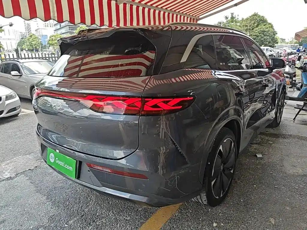 Tang L 2025 EV 600KM Four-Wheel Drive LiDAR Flagship Edition — миниатюра 7