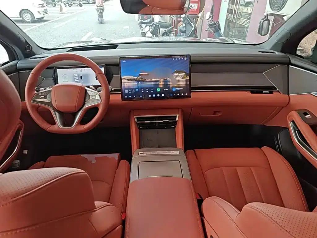 Tang L 2025 EV 600KM Four-Wheel Drive LiDAR Flagship Edition — миниатюра 10