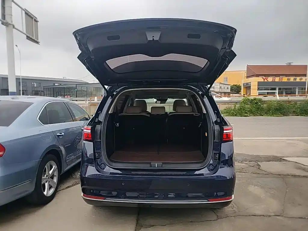 Song MAX New Energy 2022 DM-i 105KM Flagship Edition — миниатюра 19