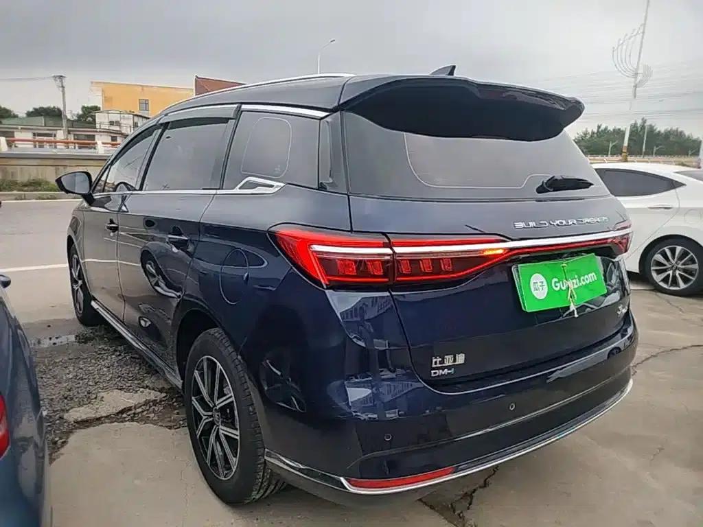 Song MAX New Energy 2022 DM-i 105KM Flagship Edition — миниатюра 5