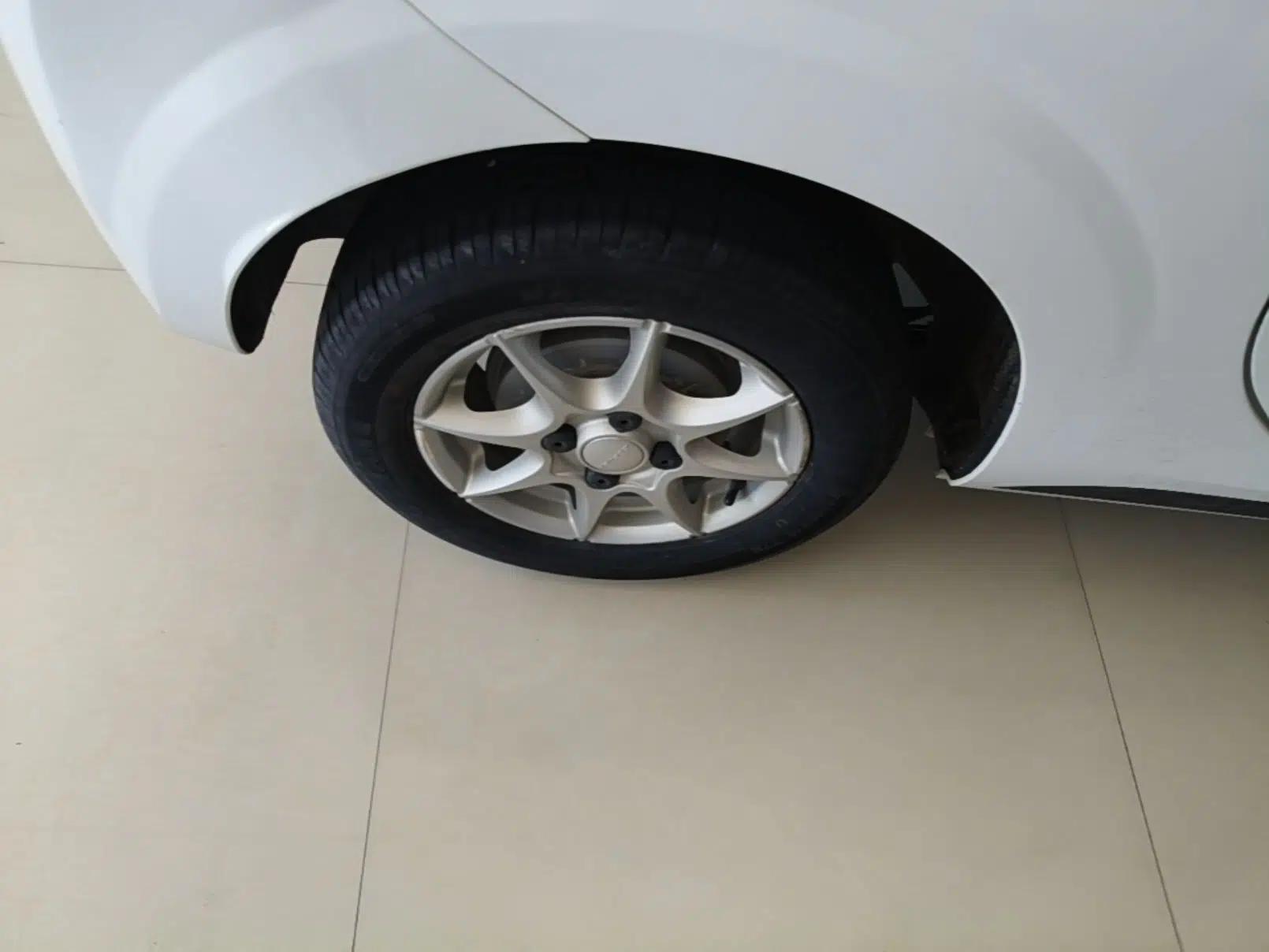 Roewe Clever 2022 311km QiQi BoBo Edition — миниатюра 11