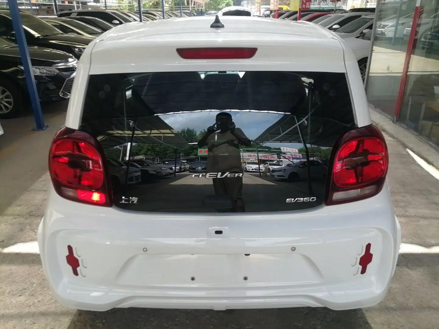Roewe Clever 2021 302km Excellence Edition — миниатюра 5