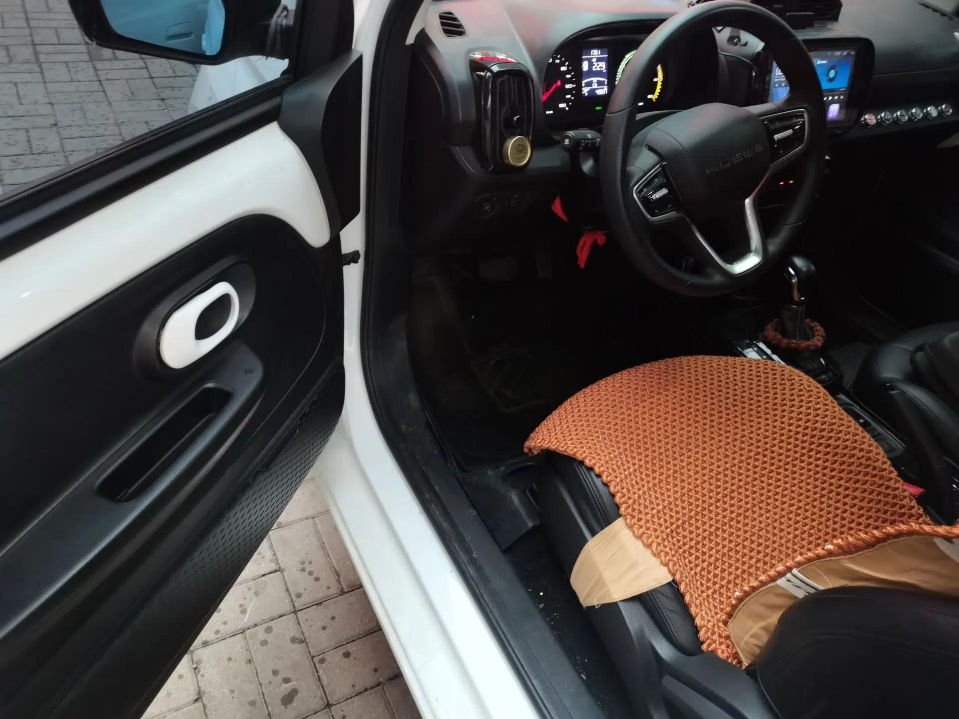 Roewe Clever 2021 302 km New Four-Seater Super-Efficient Version — миниатюра 13