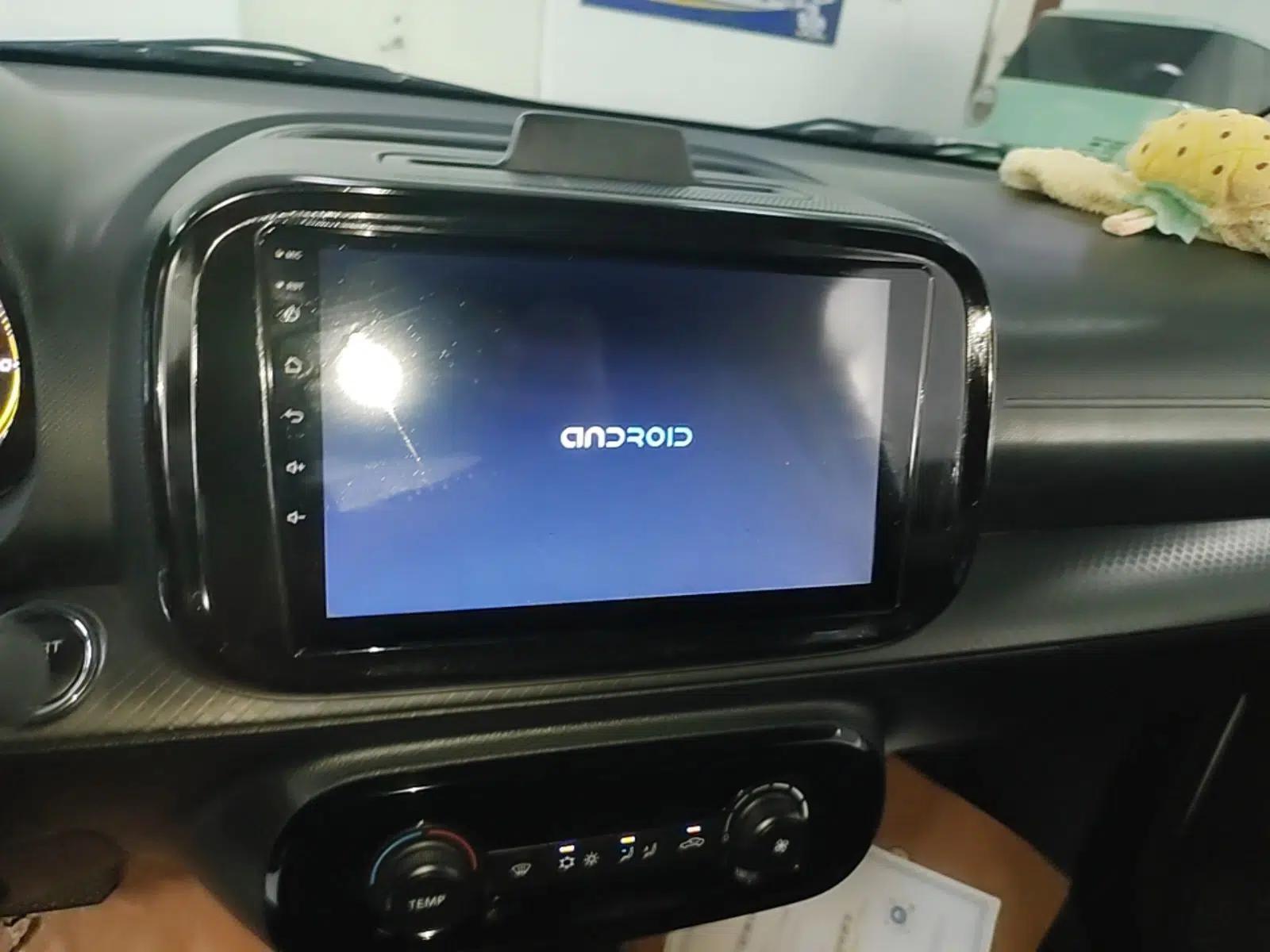 Roewe Clever 2022 311km QiQi BoBo Edition — миниатюра 15