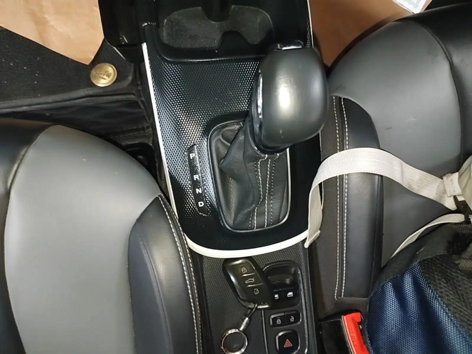 Roewe Clever 2022 311km QiQi BoBo Edition — миниатюра 16