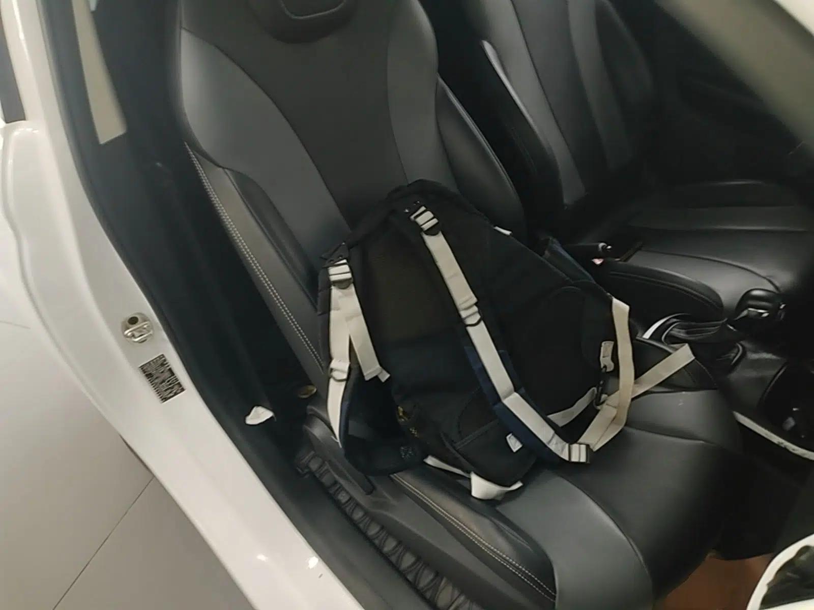 Roewe Clever 2022 311km QiQi BoBo Edition — миниатюра 19