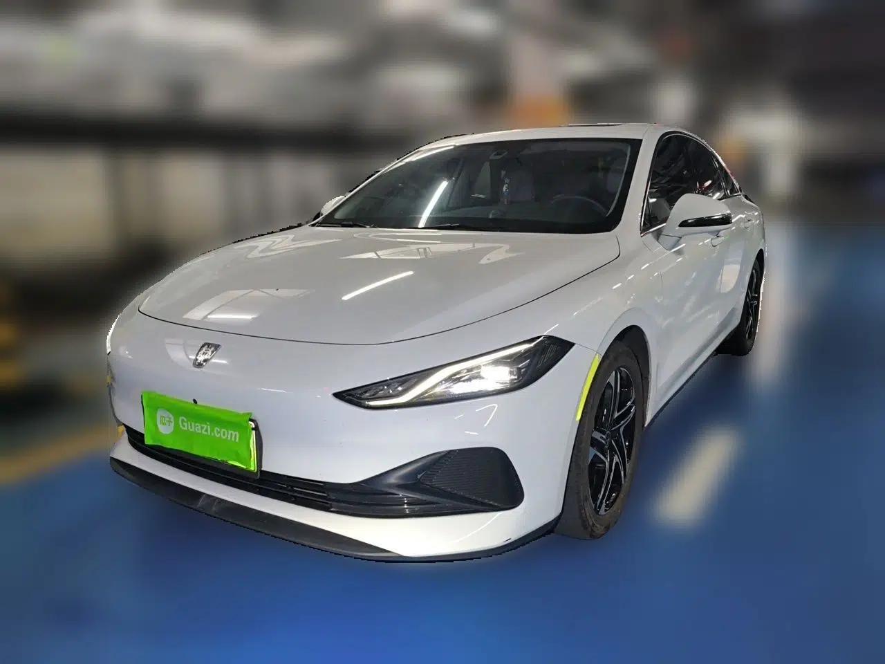 Roewe D7 2023 DMH 125km Excellence Edition — миниатюра 1