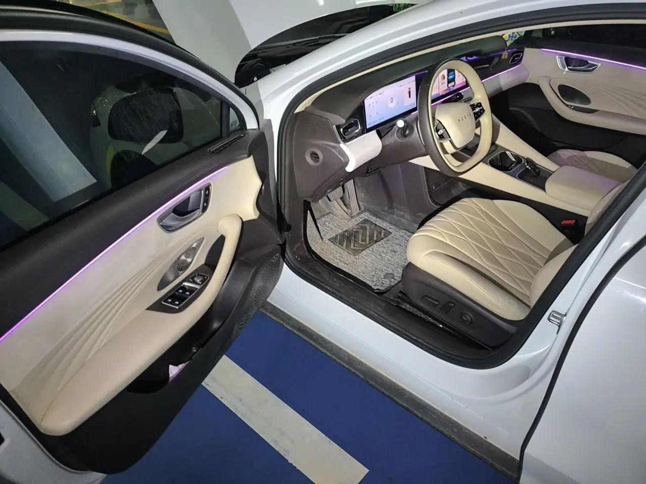 Roewe D7 2023 DMH 125km Excellence Edition — миниатюра 16