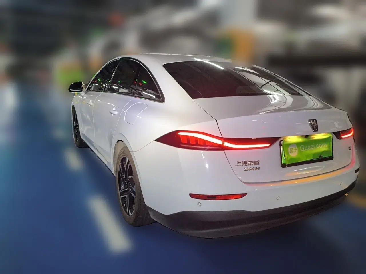 Roewe D7 2023 DMH 125km Excellence Edition — миниатюра 4