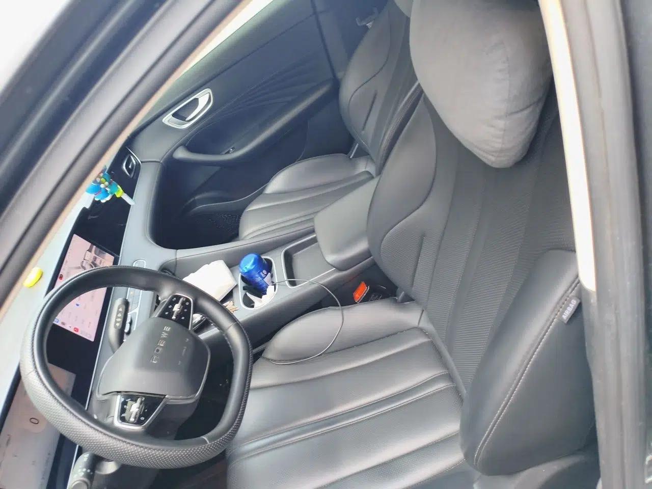 Roewe D7 2025 DMH 125km World Champion Edition — миниатюра 15