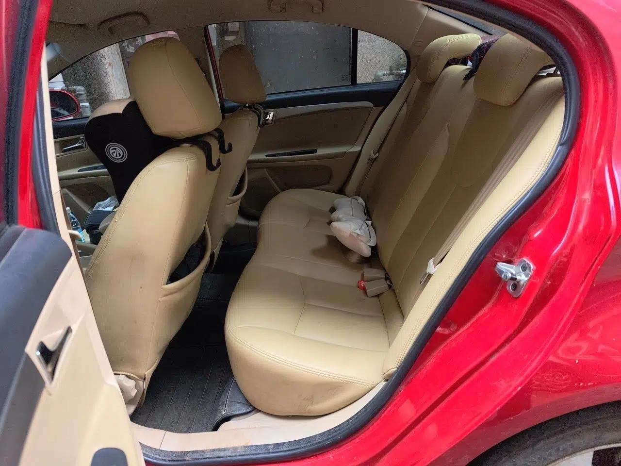 Roewe 350 2011 350S 1.5L Manual Xunchi Edition — миниатюра 17
