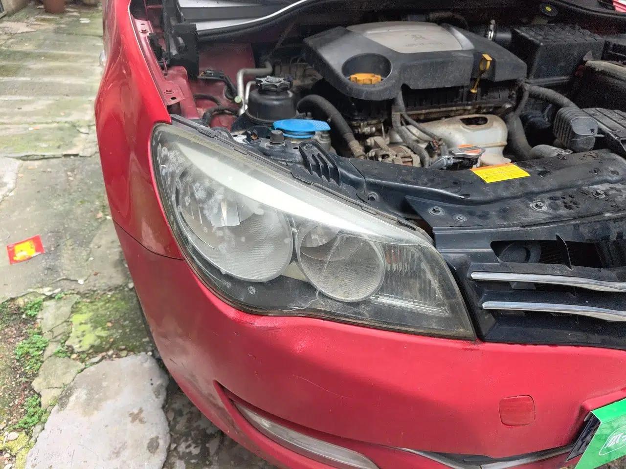 Roewe 350 2011 350S 1.5L Manual Xunchi Edition — миниатюра 7