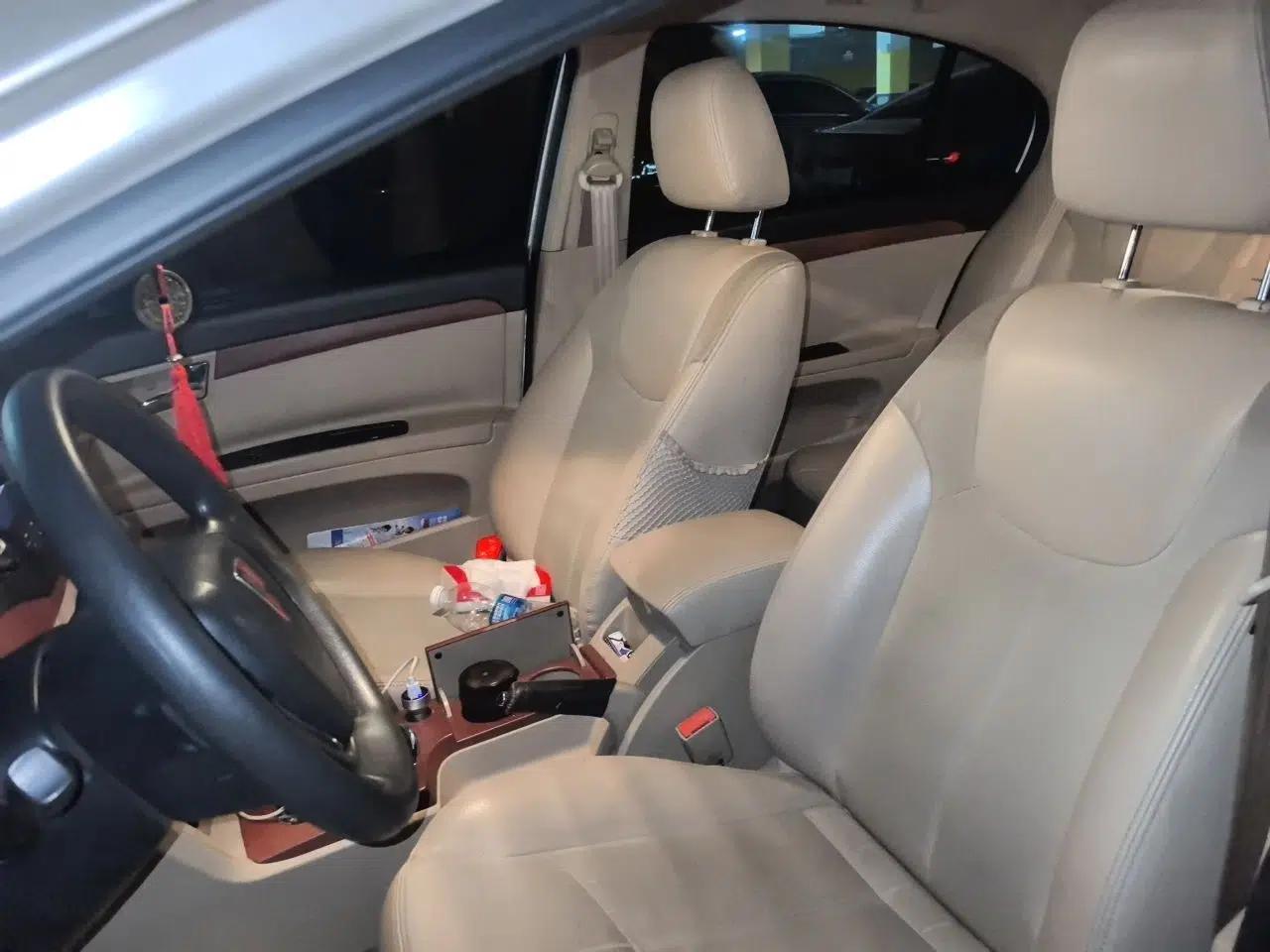 Roewe 350 2013 350C 1.5L Automatic Xunyue Edition — миниатюра 15