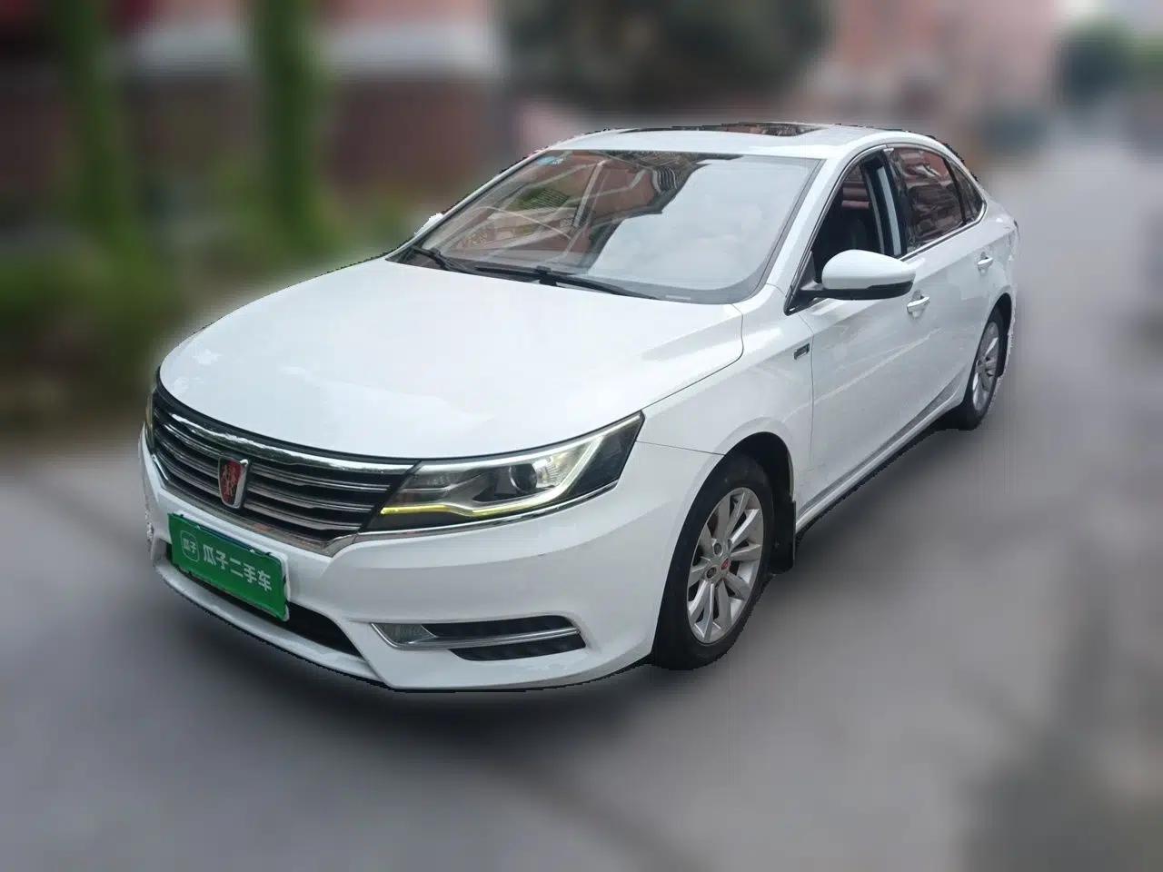 Roewe i6 2017 20T Automatic Internet Smart Edition — миниатюра 1