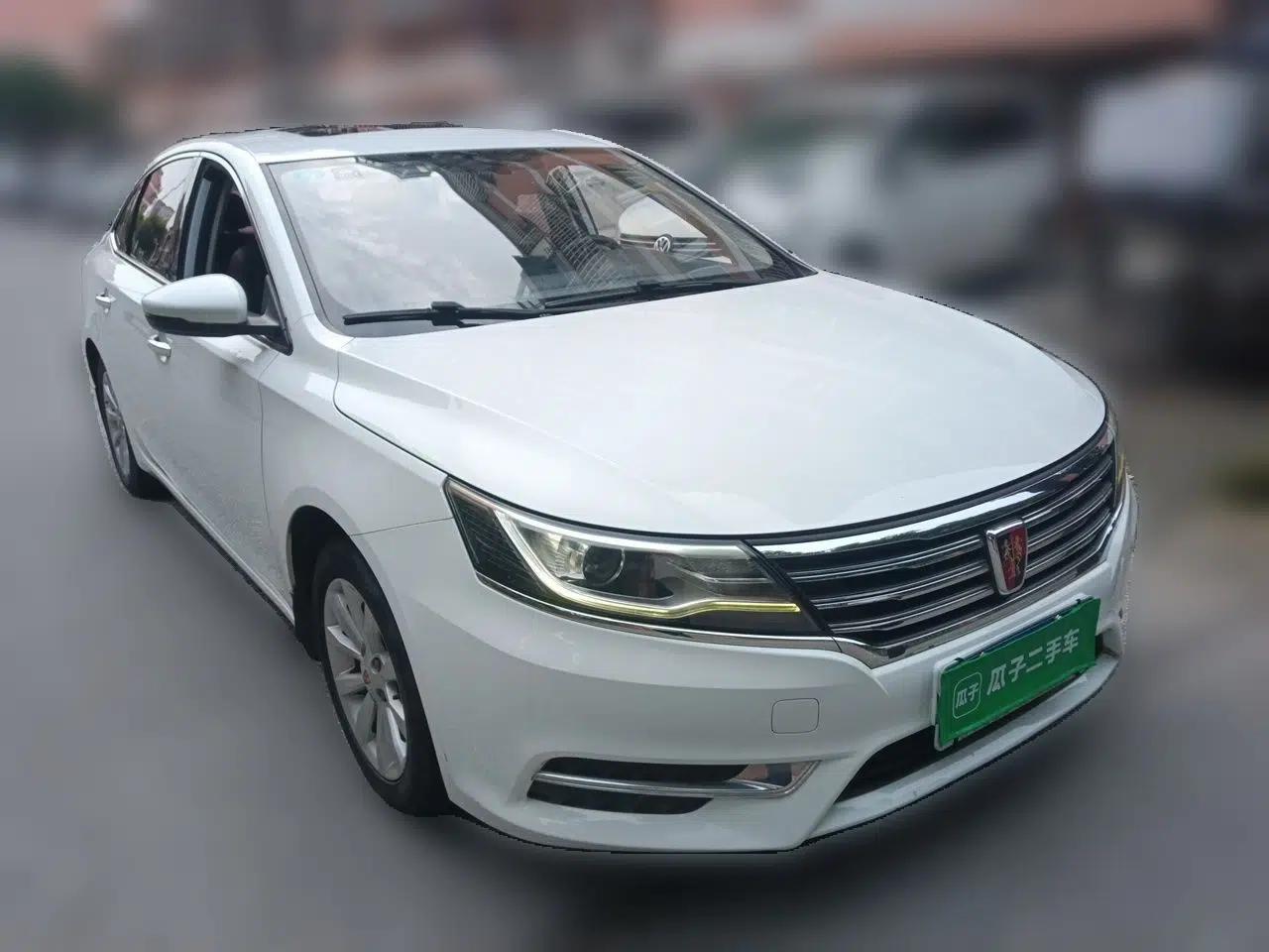Roewe i6 2017 20T Automatic Internet Smart Edition — миниатюра 3