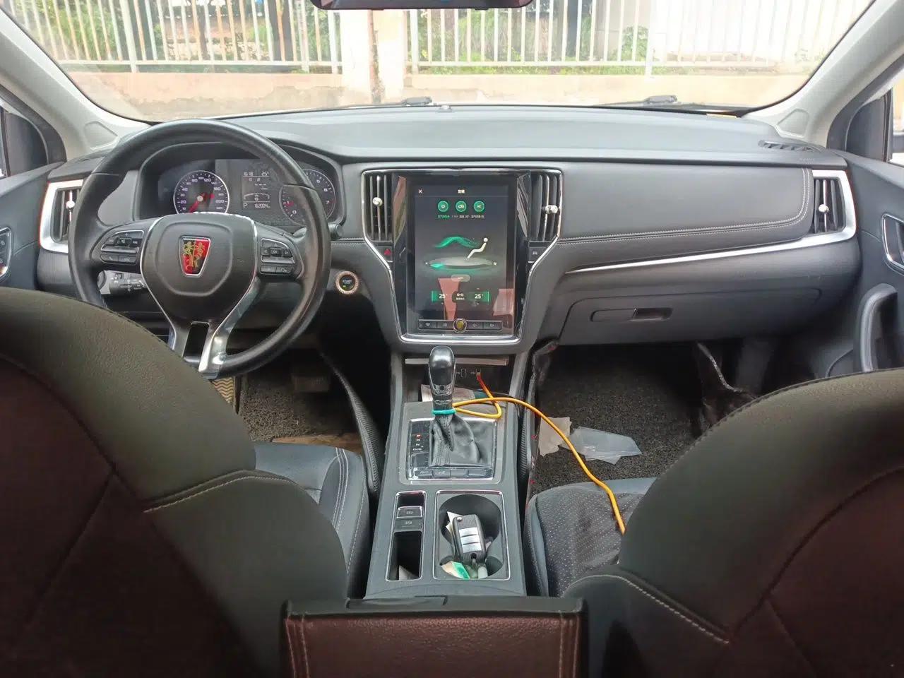 Roewe i6 2017 20T Automatic Internet Smart Edition — миниатюра 9