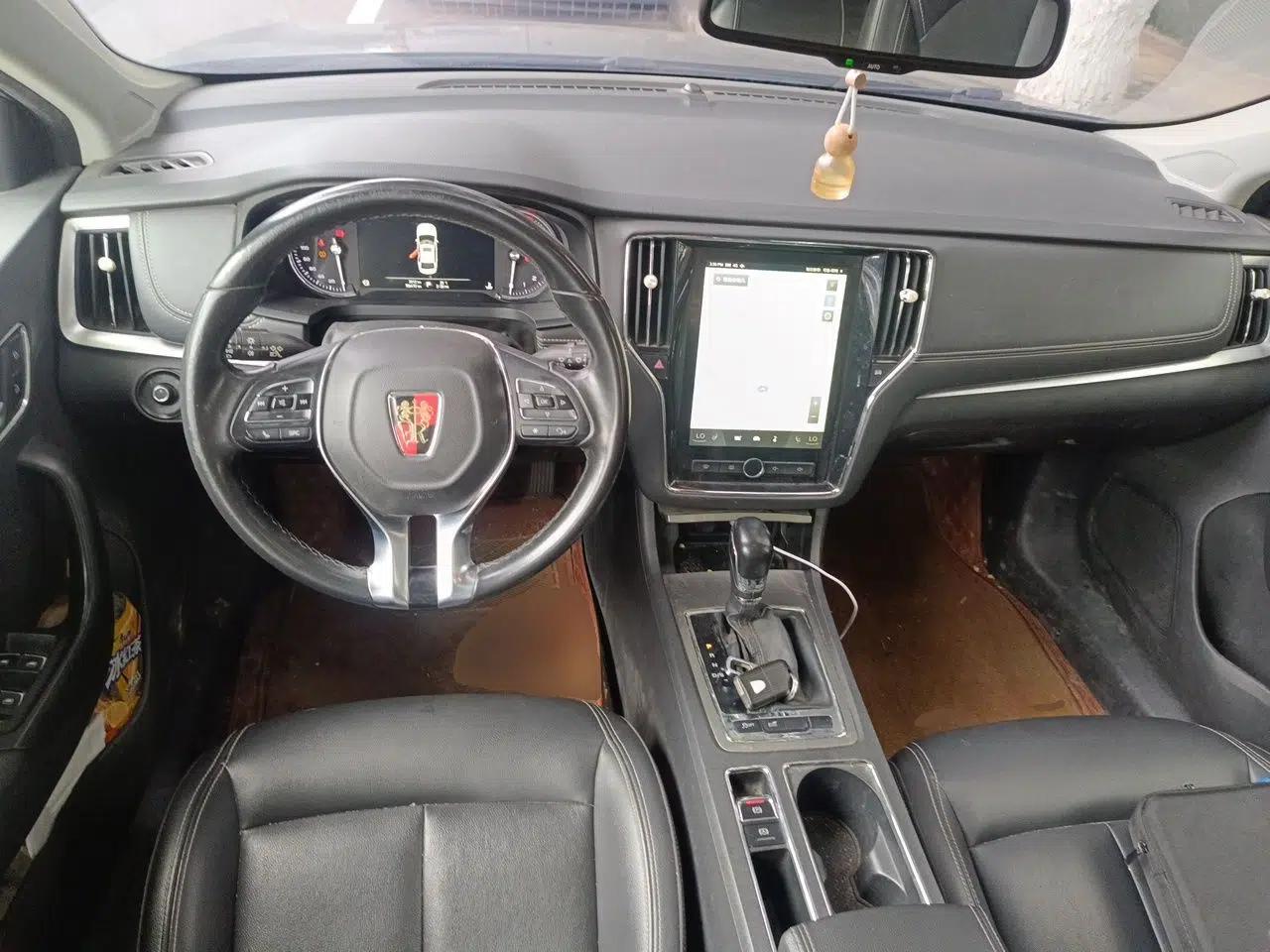 Roewe i6 2017 20T Automatic Internet ZhiZun Edition — миниатюра 9
