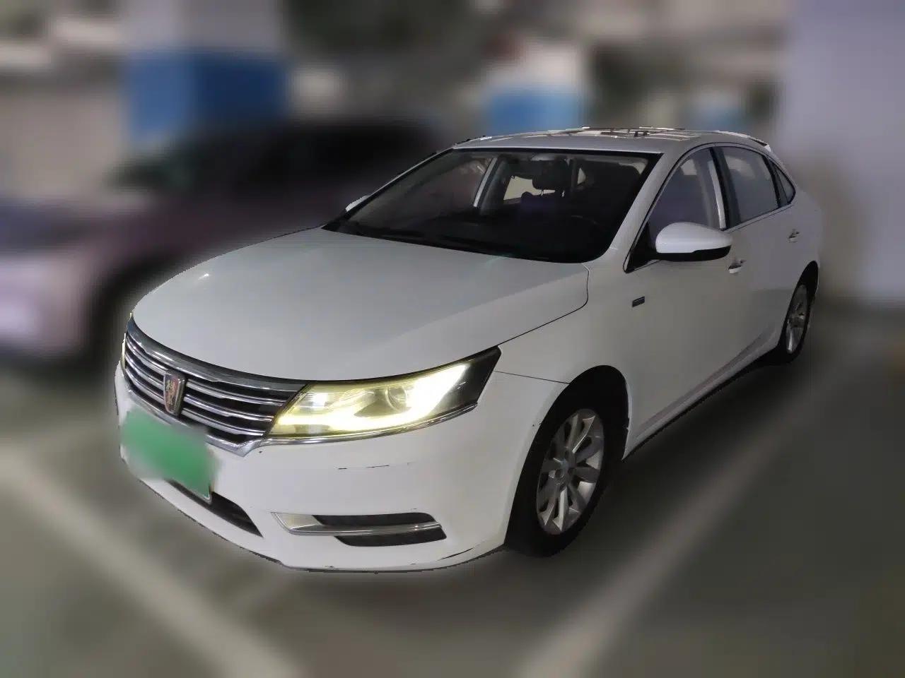 Roewe i6 2017 20T Automatic Flagship Edition — миниатюра 1