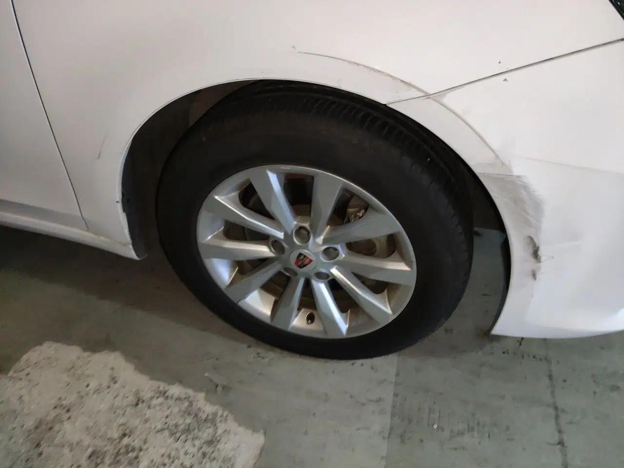 Roewe i6 2017 20T Automatic Flagship Edition — миниатюра 8
