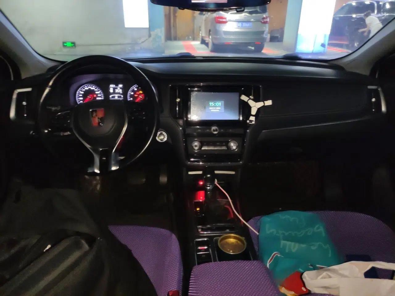 Roewe i6 2017 20T Automatic Flagship Edition — миниатюра 9