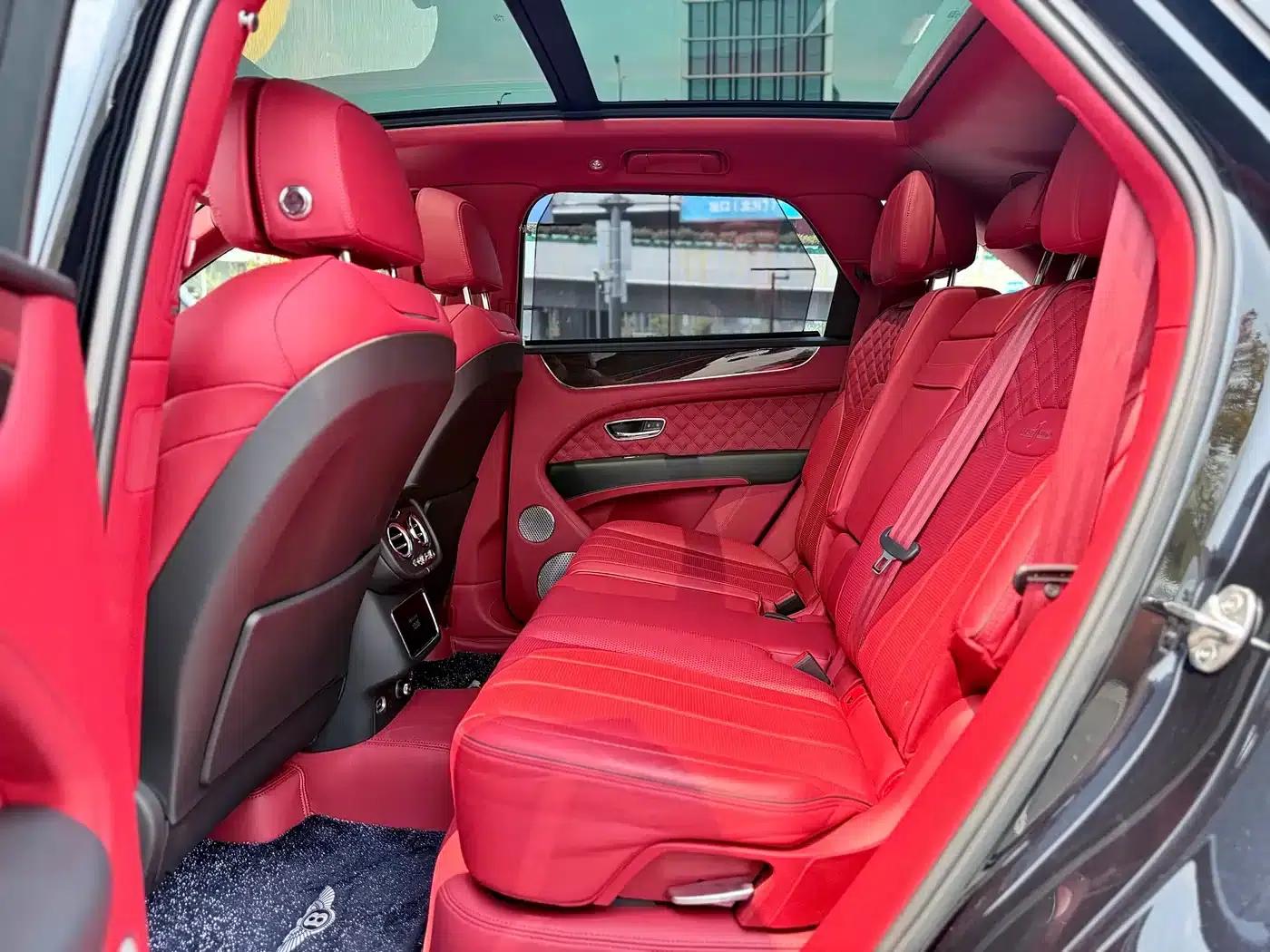 Bentayga 2021 4.0T V8 — миниатюра 14