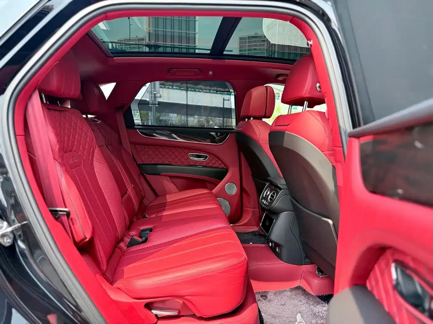 Bentayga 2021 4.0T V8 — миниатюра 21