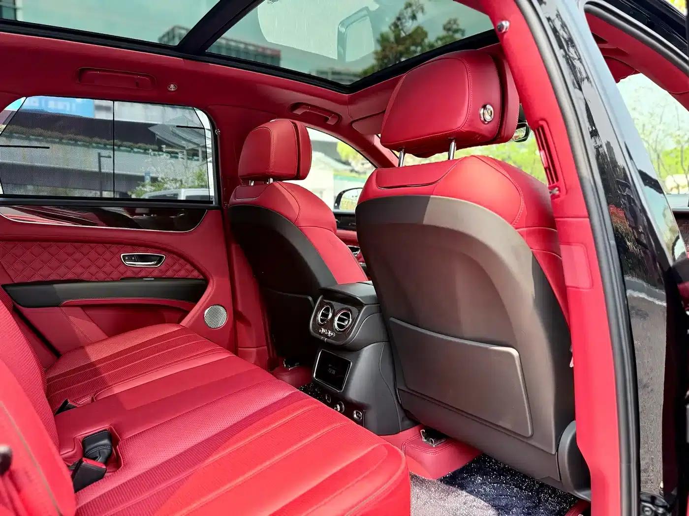 Bentayga 2021 4.0T V8 — миниатюра 23
