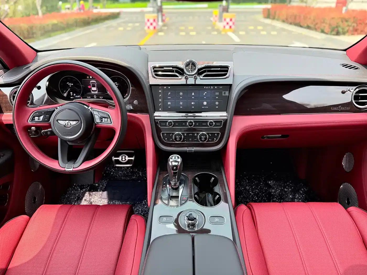 Bentayga 2021 4.0T V8 — миниатюра 9