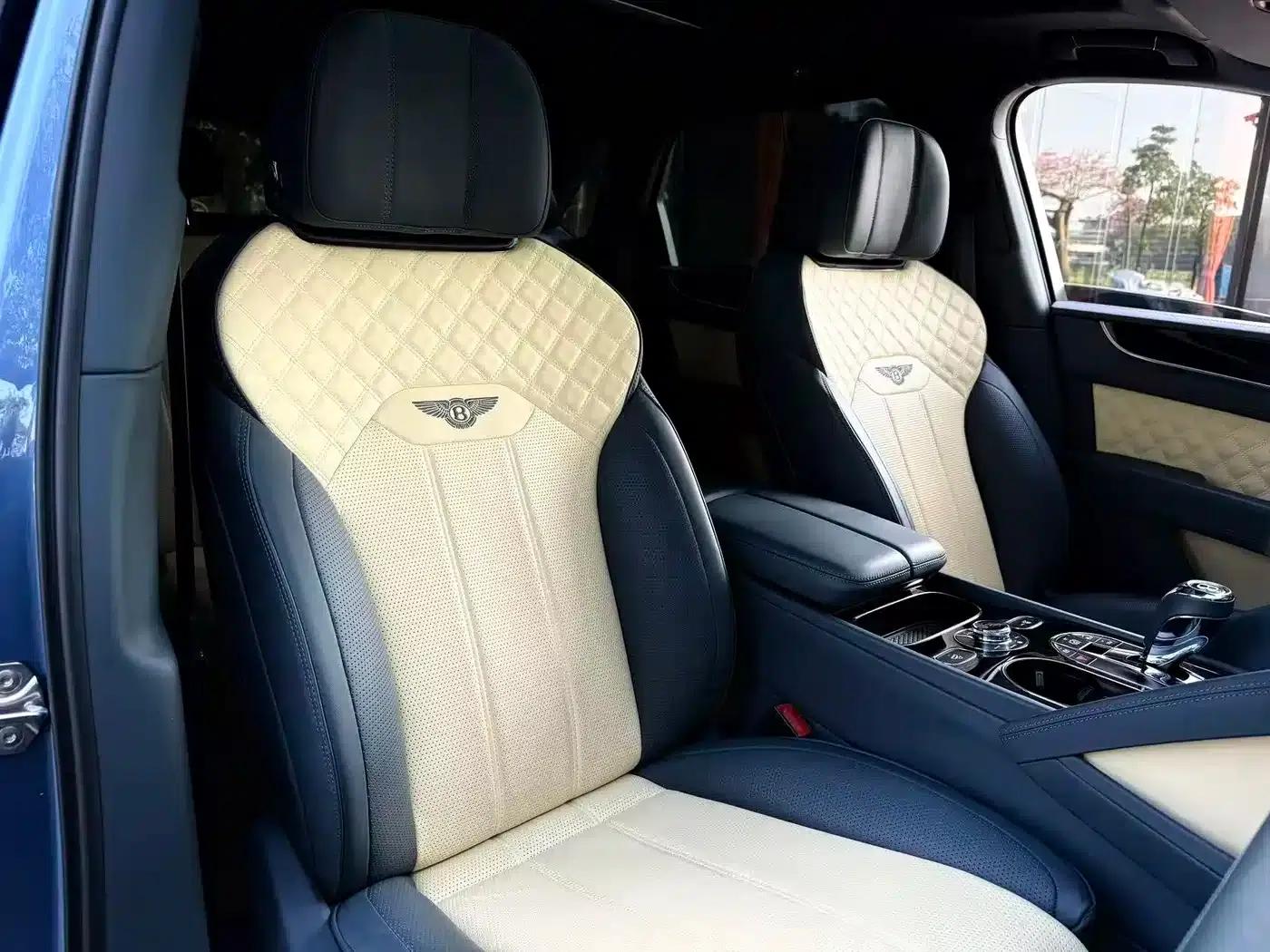 Bentayga 2022 4.0T V8 — миниатюра 7
