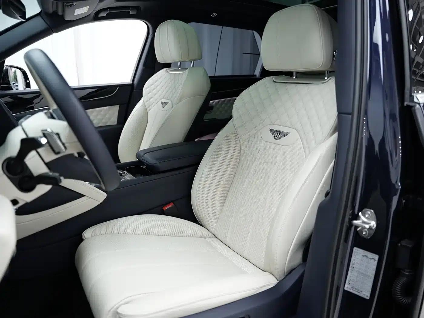 Bentayga 2021 4.0T V8 — миниатюра 10