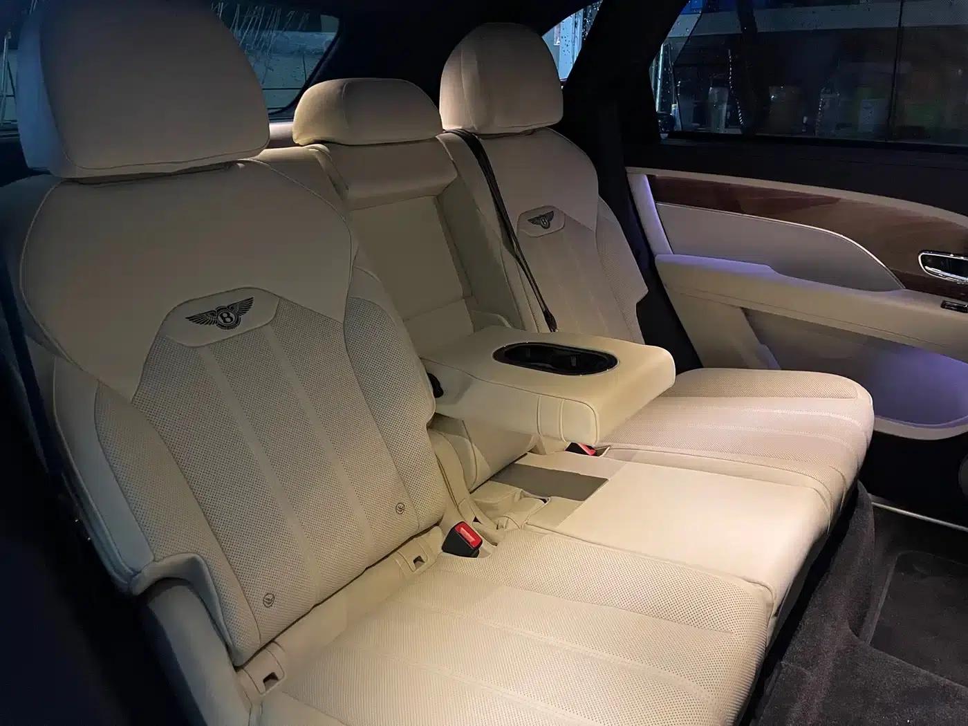 Bentayga 2026 4.0T V8 Long Wheelbase — миниатюра 21