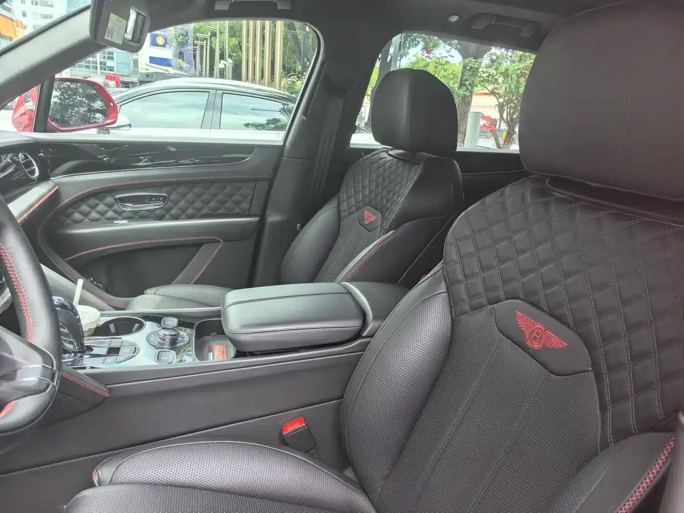Bentayga 2021 4.0T V8 — миниатюра 6