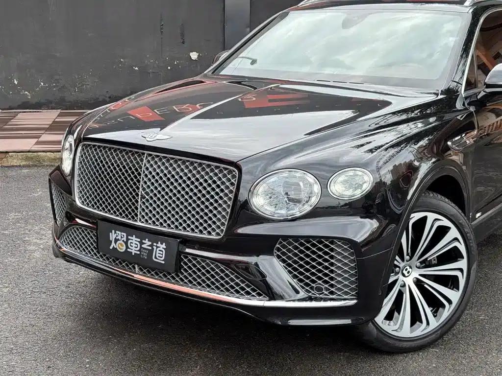 Bentayga 2022 4.0T V8 — миниатюра 27