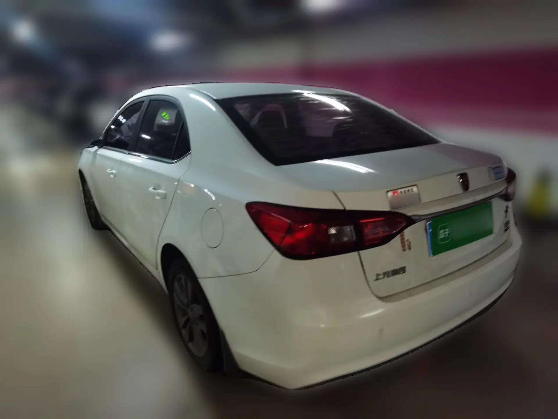 Roewe 360 2015 20T TST Deluxe Edition — миниатюра 4