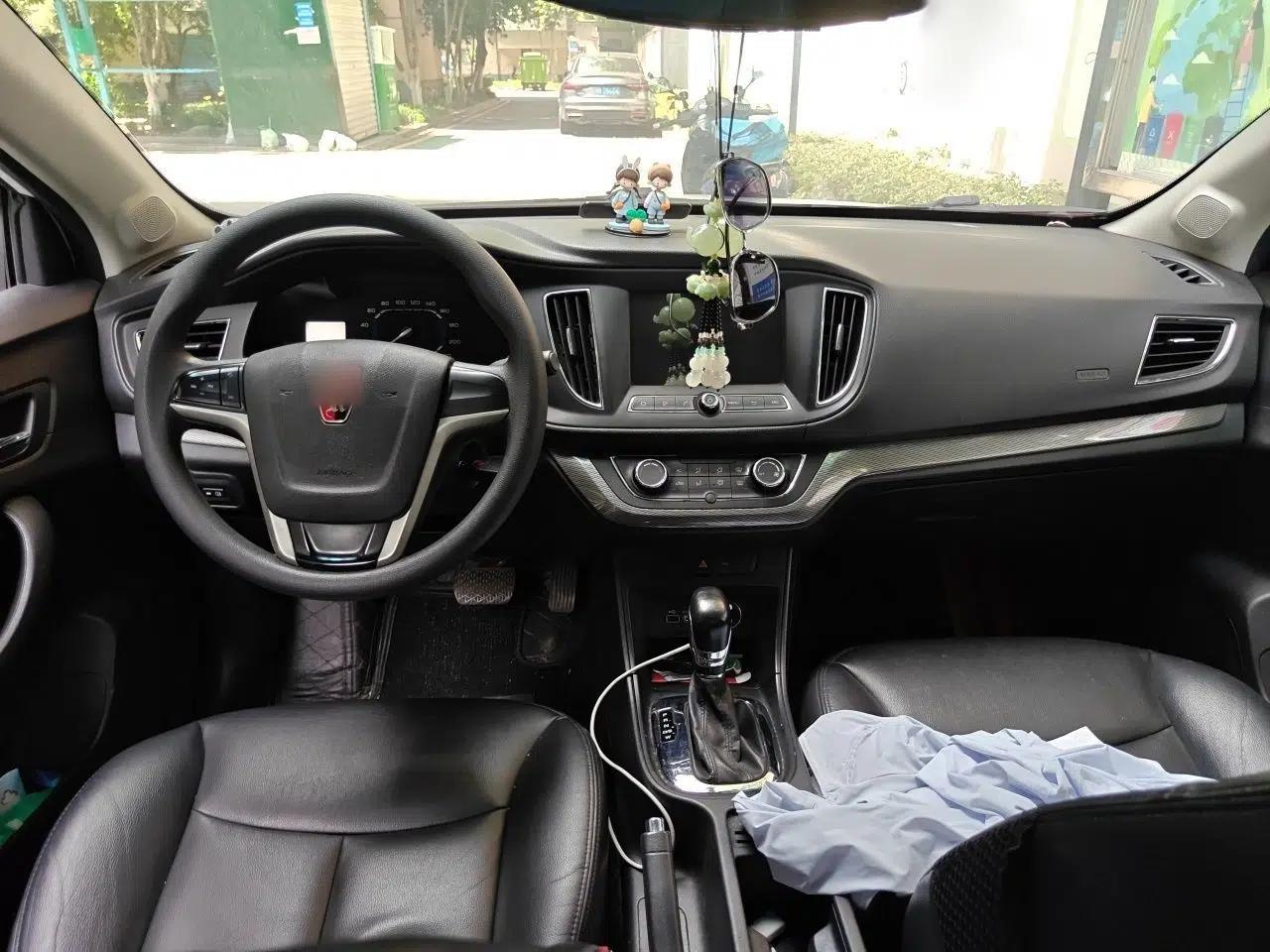 Roewe 360 2015 1.5L Automatic Luxury Edition — миниатюра 9