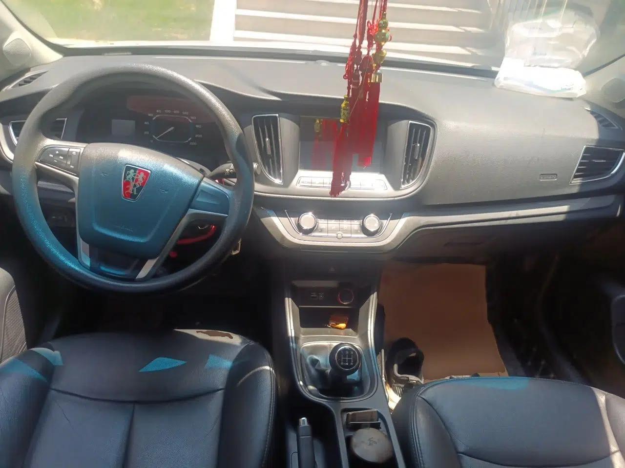 Roewe 360 2015 1.5L Manual Luxury Edition — миниатюра 9