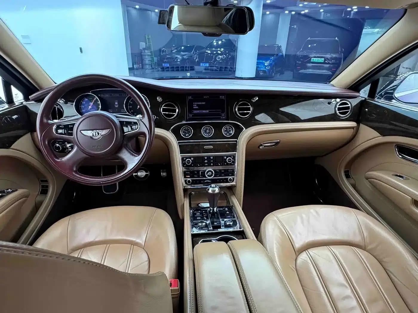 Mulsanne 2011 6.8T Luxury Edition — миниатюра 24