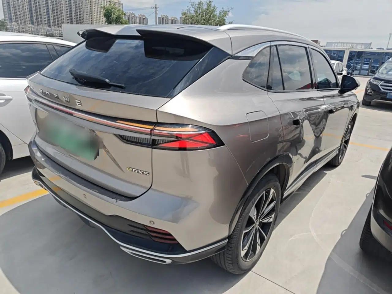 Roewe RX5 New Energy 2023 eRX5 Ultra-Hybrid Comfort Edition — миниатюра 6