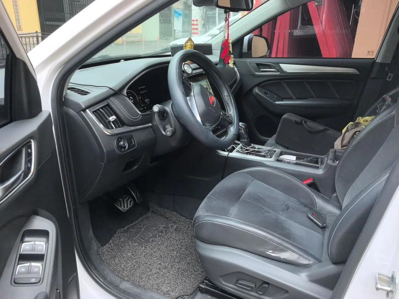 Roewe RX5 New Energy 2017 eRX5 50T Hybrid Connected Prestige Flagship Edition — миниатюра 16