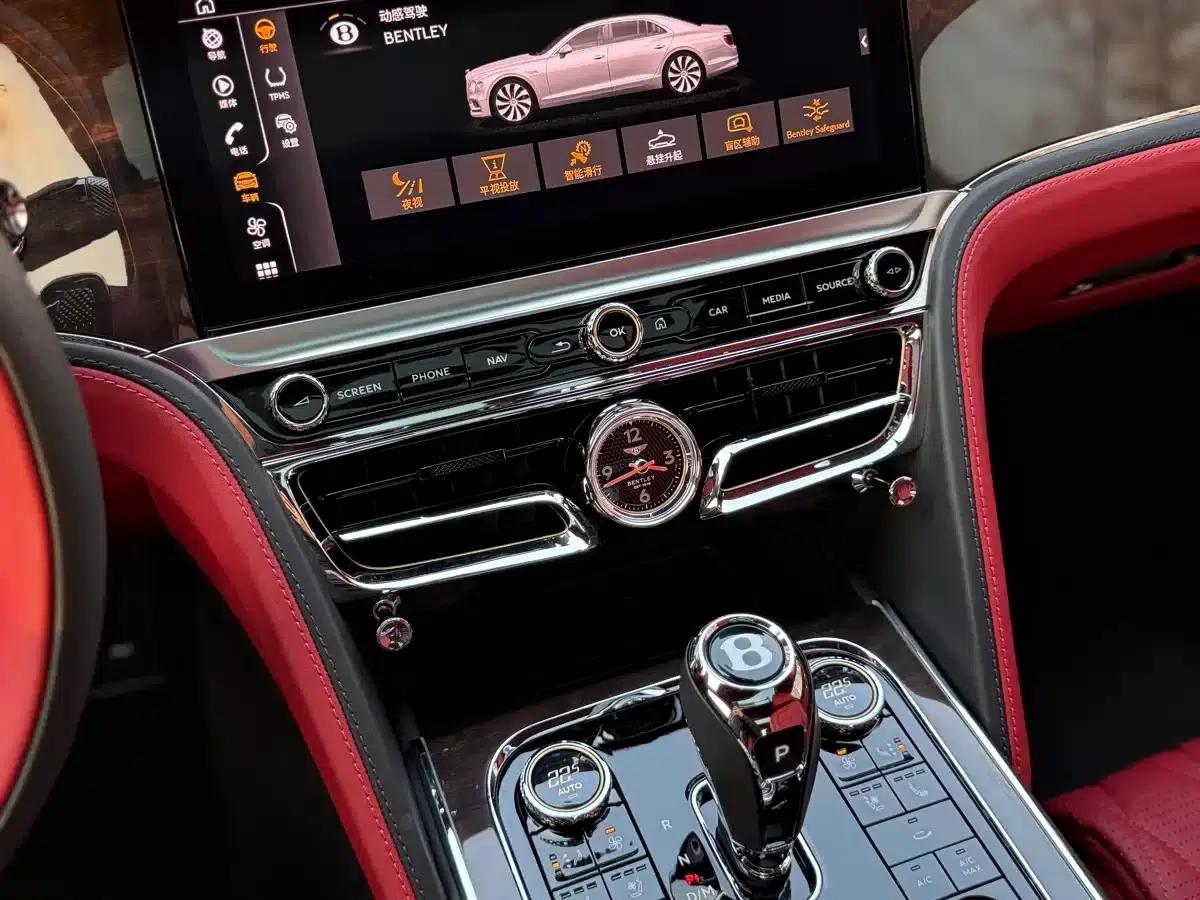2022 Flying Spur Plug-in Hybrid 2.9T V6 — миниатюра 10