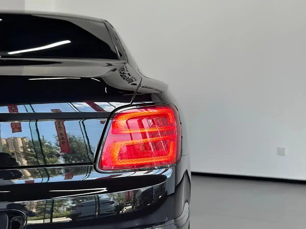 2022 Flying Spur Plug-in Hybrid 2.9T V6 — миниатюра 27