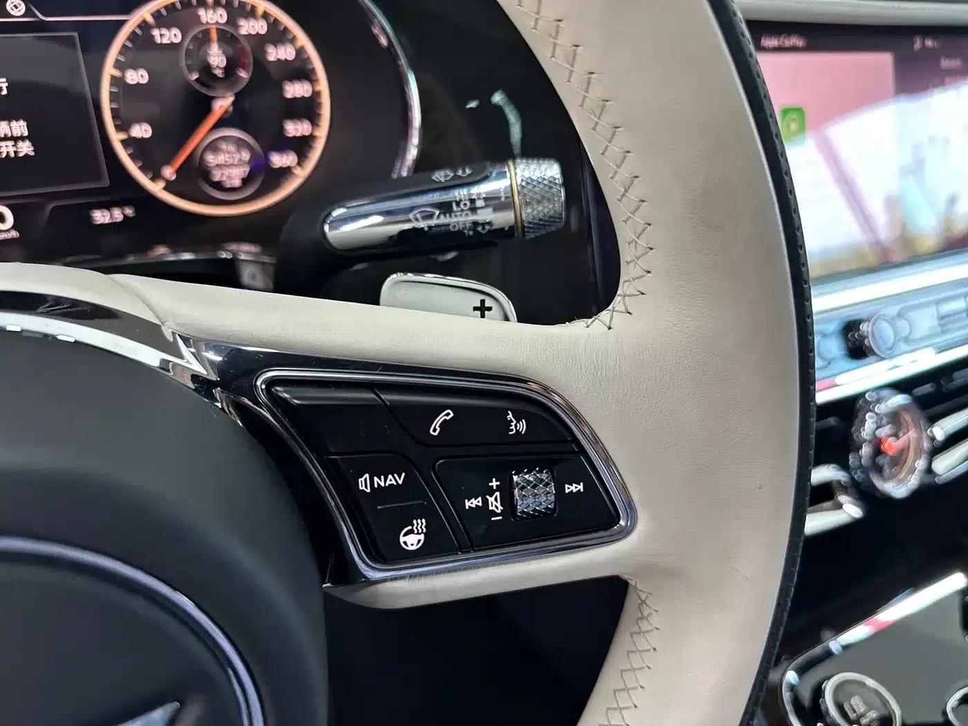 2022 Flying Spur Plug-in Hybrid 2.9T V6 — миниатюра 10