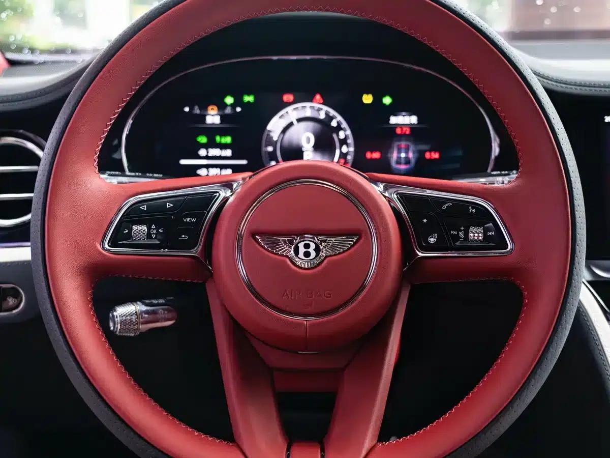 Flying Spur Plug-in Hybrid 2025 4.0T V8 Mulliner — миниатюра 12